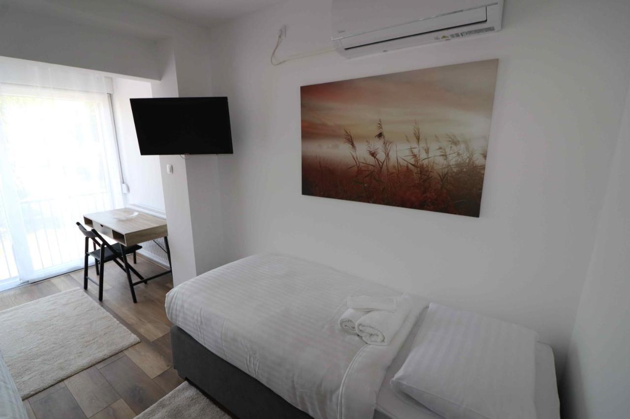 Forum Apartmani I Sobe Donji Miholjac エクステリア 写真