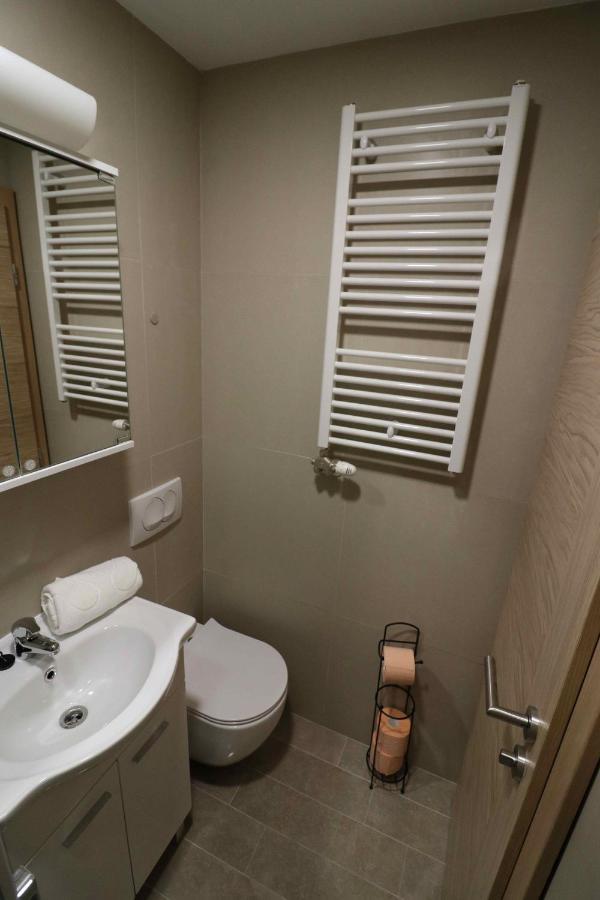 Forum Apartmani I Sobe Donji Miholjac エクステリア 写真