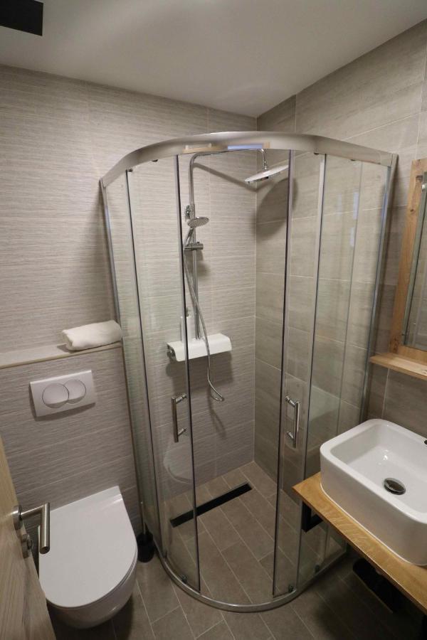 Forum Apartmani I Sobe Donji Miholjac エクステリア 写真