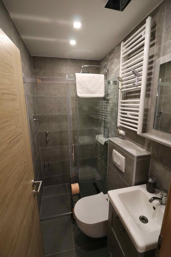 Forum Apartmani I Sobe Donji Miholjac エクステリア 写真