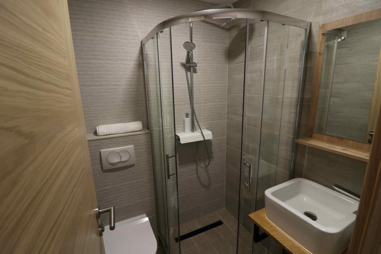 Forum Apartmani I Sobe Donji Miholjac エクステリア 写真